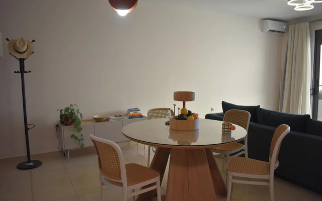 Opsis The CityScape Apartment