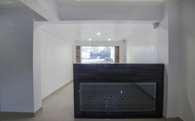 Samudra Executive by OYO Rooms