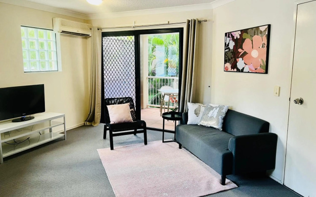 Spring Hill Gardens Apartments