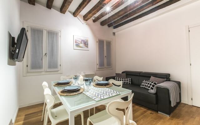 Arsenale Design Apartment R&R