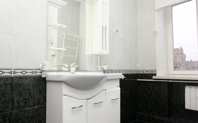 Apartlux on Ploshchad Pobedy