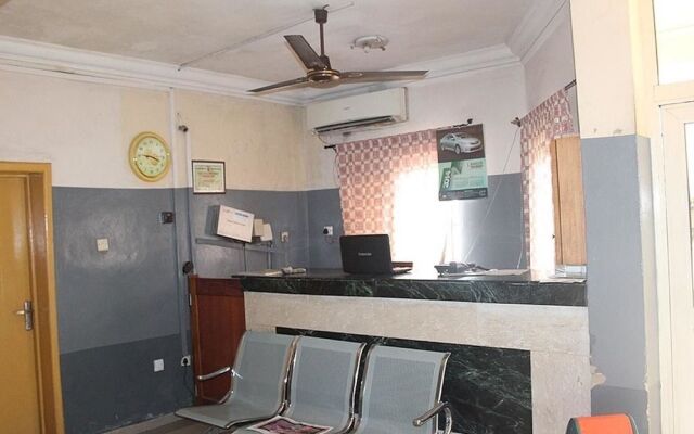 Banilux Guest House