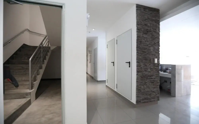 Oceanview 10th Floor Fam Apt W/ Great Common Areas