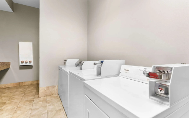 Comfort Suites at Katy Mills