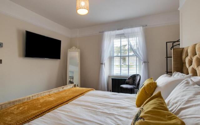 27 Morfa Mawr