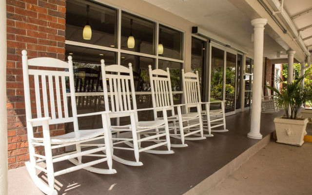 Best Western Palm Beach Lakes