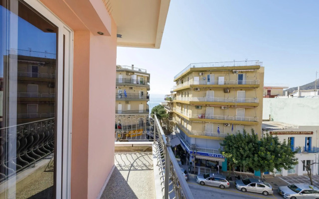 CiTYZen Hotel Loutraki