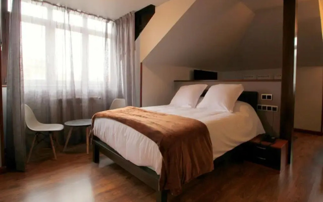 Hospedium Hotel La Casona del Conde