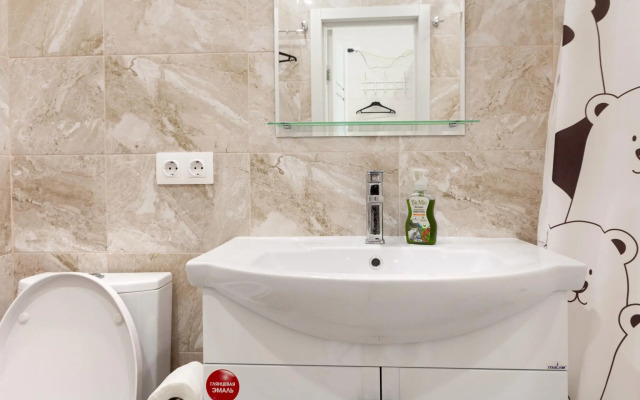 Pryanik Apartments (Gingerbread Apartments) on Lenin Avenue 136