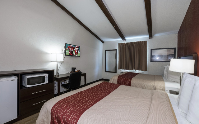 Red Roof Inn Lancaster - Strasburg