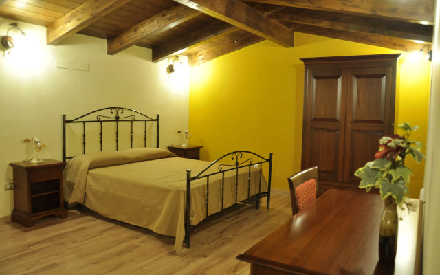 Borgo Patierno Agristor Country House