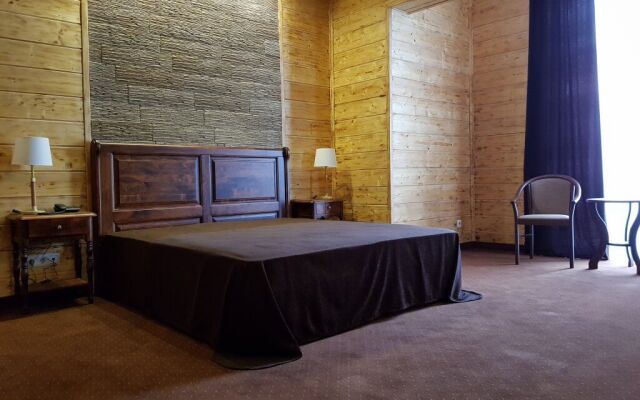 Prometey Club Hotel