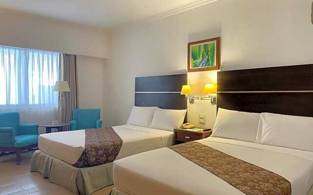 Days Hotel by Wyndham Iloilo
