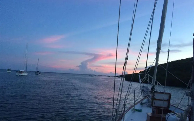 Culebra Bed & Breakfast on a Boat