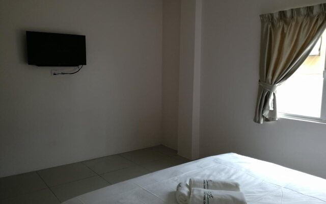 First Guest House Cheras