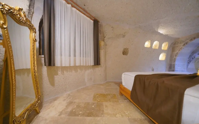 Cappadocia Secret Hill Cave Suites