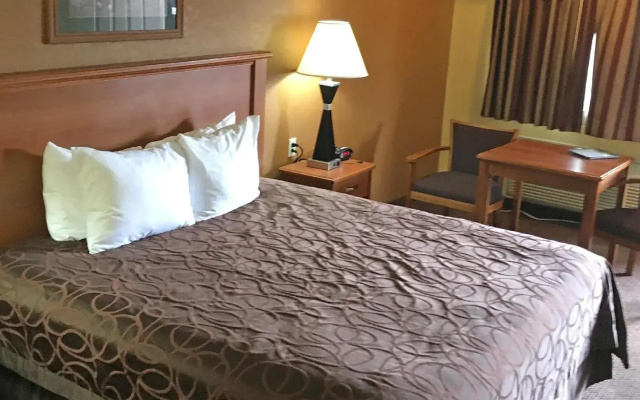 Xecutive Inn and Suites