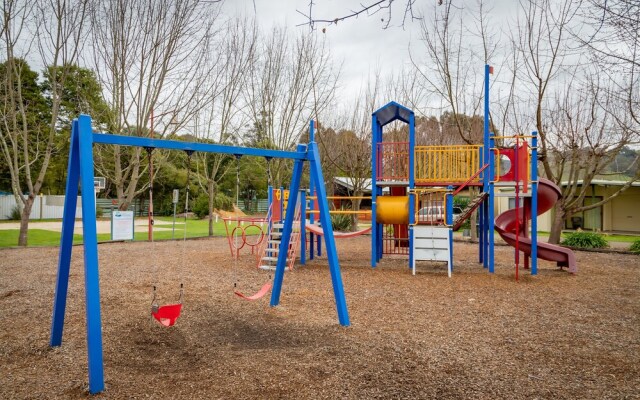 Eildon Riverside Holiday Park