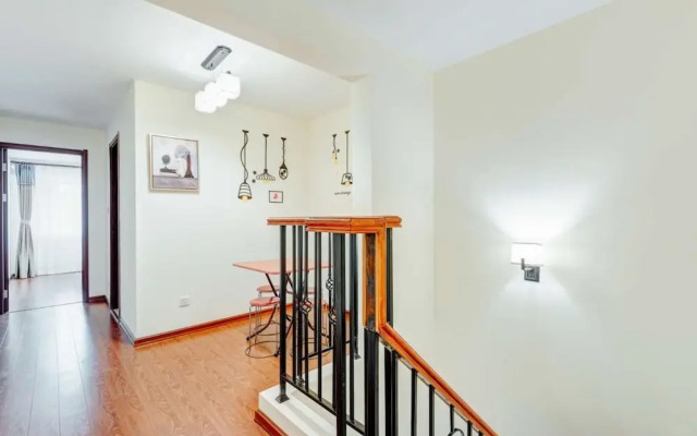Gubei Water Town Vacation Loft