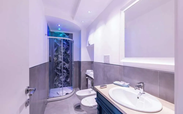 Trastevere Paper Suites