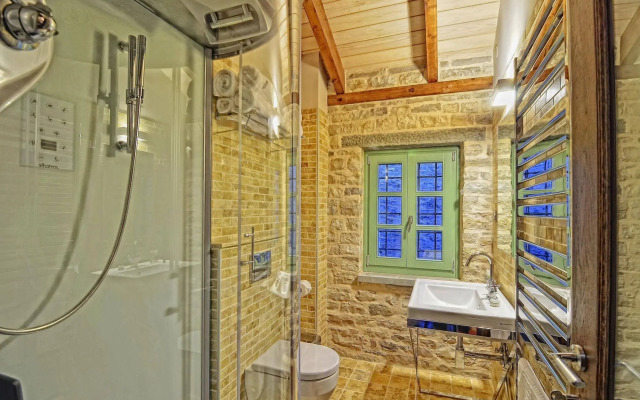 Aithrio Guesthouse