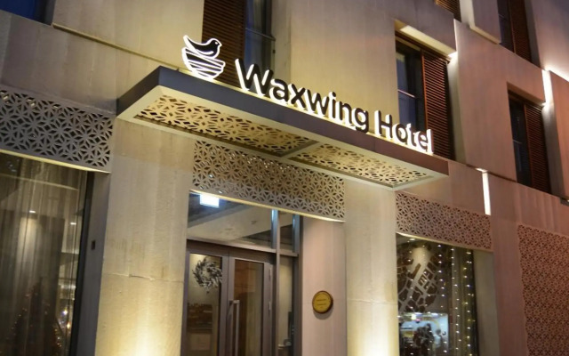 Waxwing Hotel