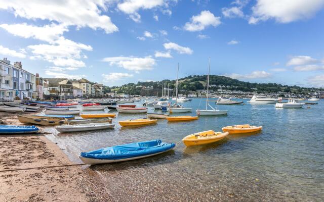 The Curlews - On sea Estuary With Hydrotherapy spa