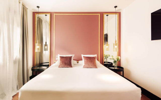 La França Travellers - Adults Only