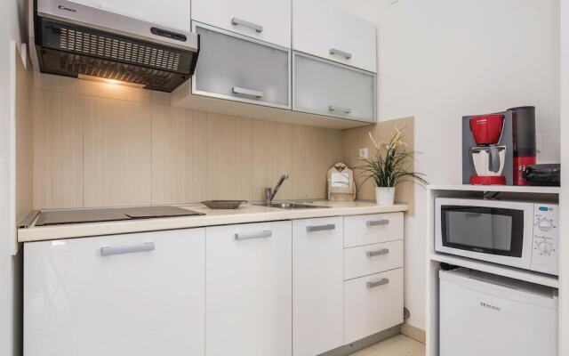 Stunning Home in Pag With Wifi and 2 Bedrooms