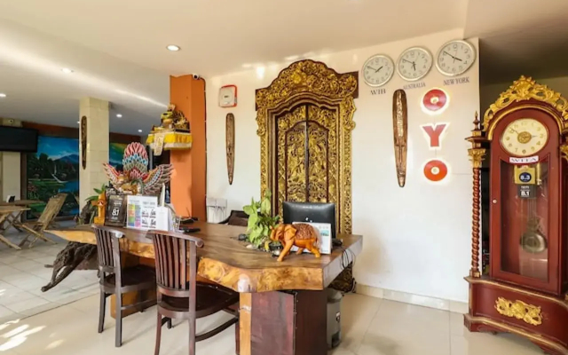 Capital O 1666 Grand Pudjawan Hotel Near Kuta Beach