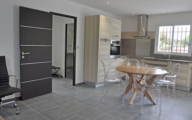 Spacious villa in St. Ambroix with private pool