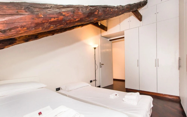 Cenisia Attic Apartment