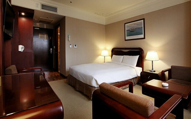 K-Pop Hotel