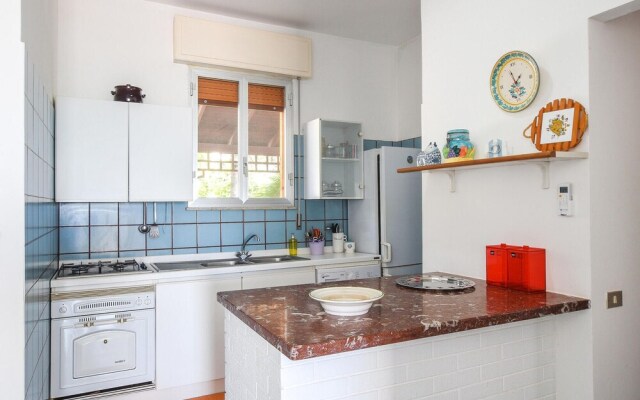 Stunning Home in Pozzallo With 3 Bedrooms and Wifi