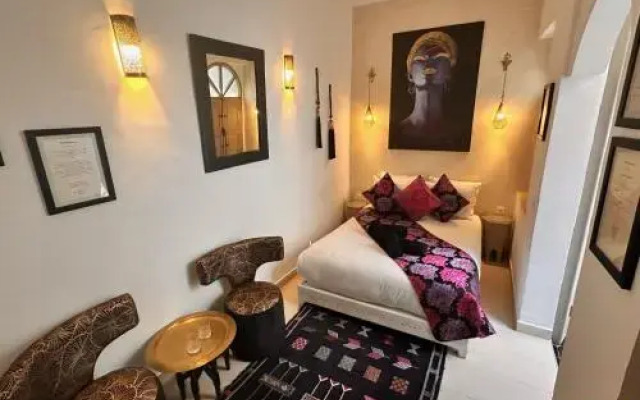 Riad Dollar Des Sables