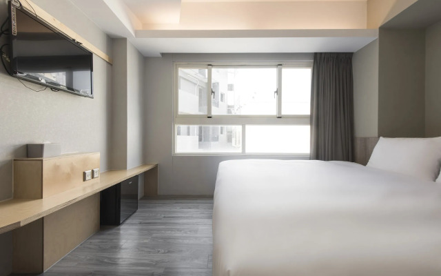 Sparrow Hotel