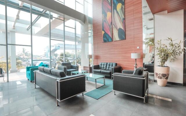 OYO Flagship 755 Appartel Grand Dhika City