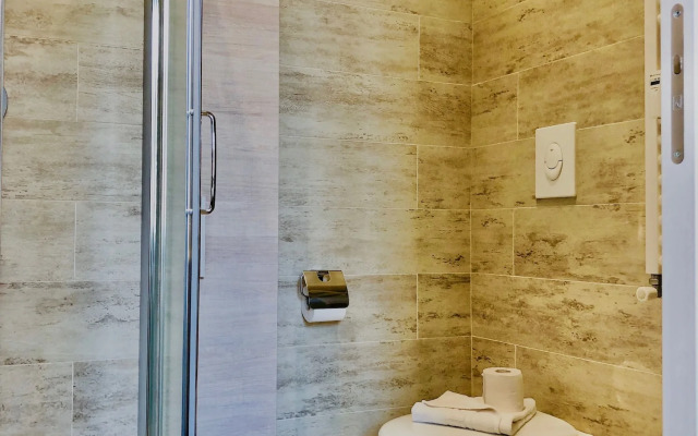 Audrey's Roman Holidays Suites&Rooms