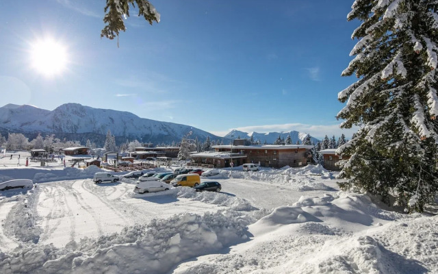 Cozy Chamrousse Apartment