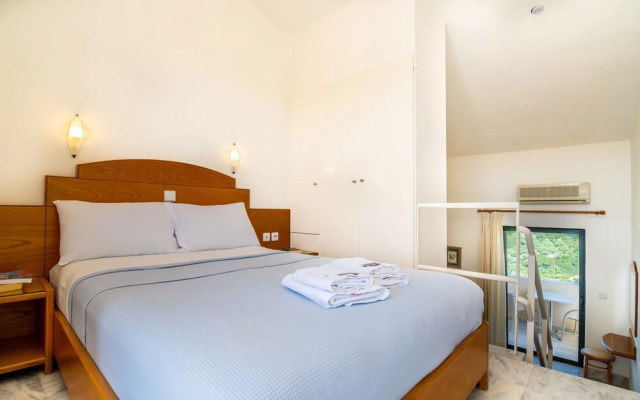 "room in Apartment - Sea View Room in Orestis Hotel"