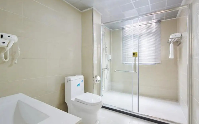 Ivy International Apartment