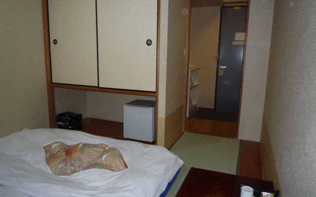 Annex Katsutaro Ryokan