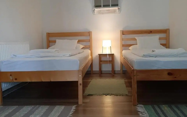 Zrínyi 11 Apartments