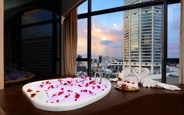 The Granite Luxury Hotel