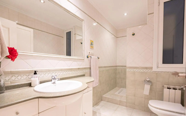 Central Park & Museum by Next Stop Bilbao