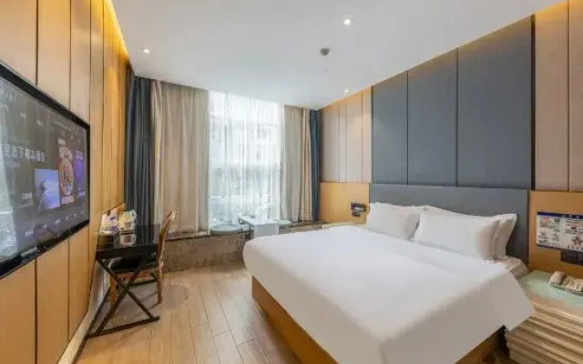 New Day Boutique Hotel