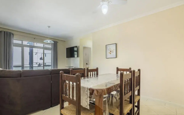 2 Bdrm apt 250m From the Beach in Center Sdc0601