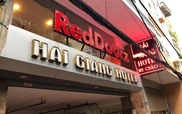 RedDoorz Near Nguyen Chi Thanh Street