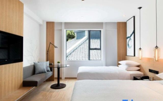 Yintan No.3 Hotel (Beihai Yintan Qiaogang Branch)