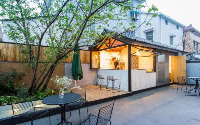 Hangzhou Qiyun Minsu